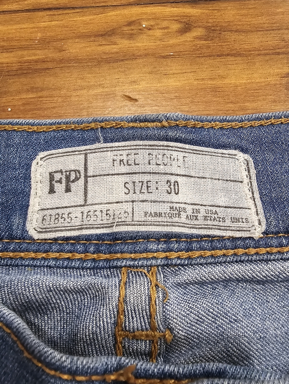 VTG Free People 30 Tapered Leg Stretch Womens Jeans - Picture 2 of 4